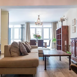 https://la-luz-de-cdiz-wifi-petfriendly-ecofriendly.hotelsincadiz.net